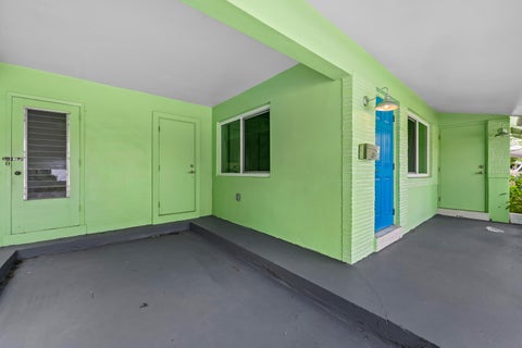 Tiny photo for 4860 NE 6th Avenue, Oakland Park, FL 33334 (MLS # B26056348)