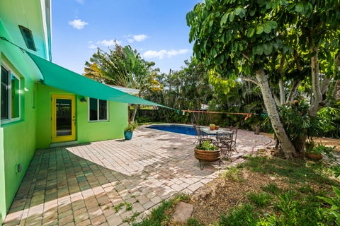 Tiny photo for 4860 NE 6th Avenue, Oakland Park, FL 33334 (MLS # B26056348)