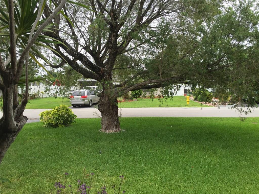 Royal Palm Acres Second S - Residential