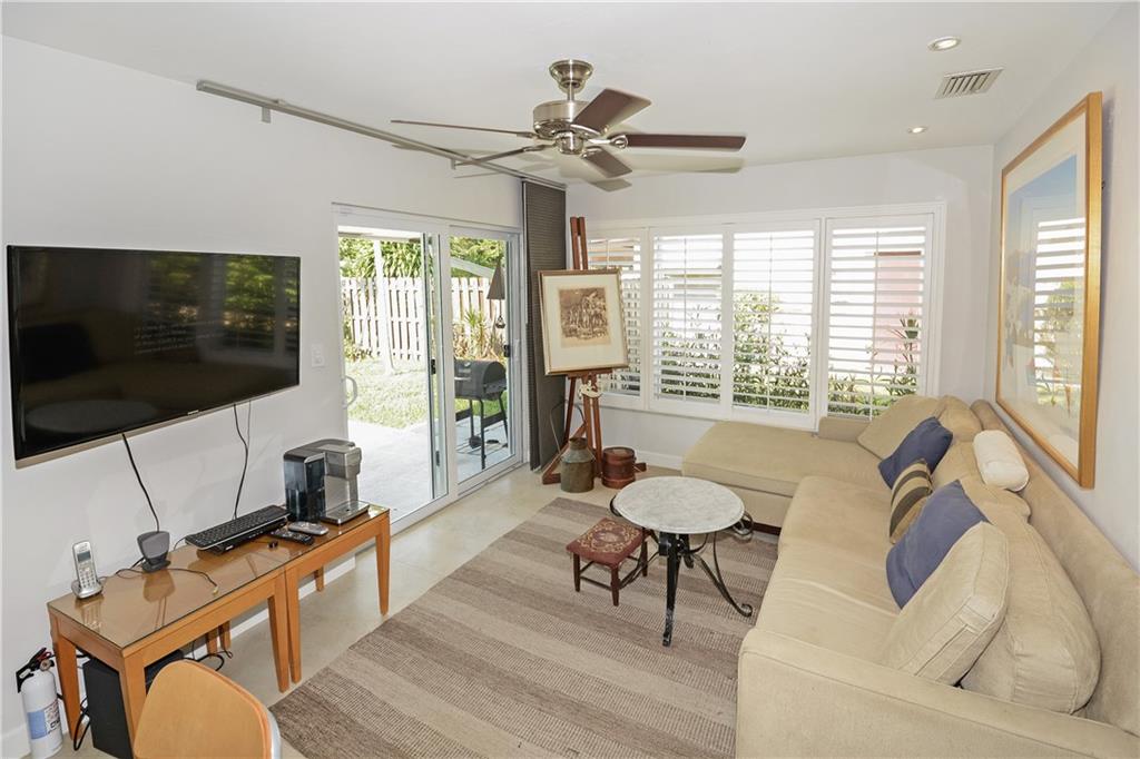 Royal Palm Acres Second S - Residential