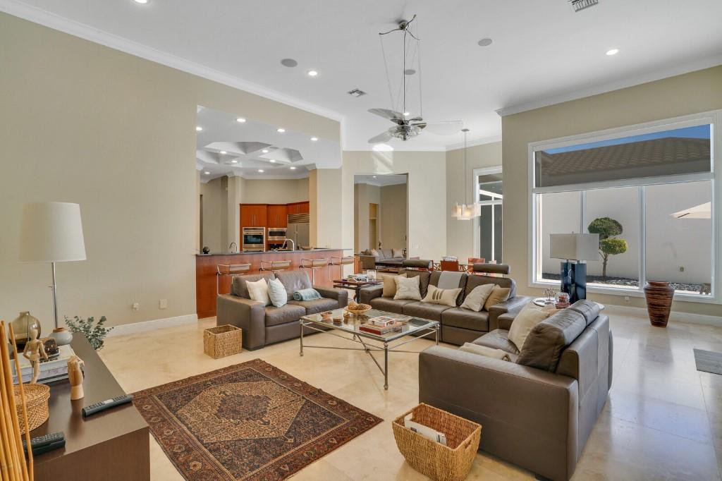 Heron Bay East 169-105 B - Residential