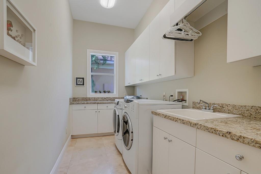 Heron Bay East 169-105 B - Residential