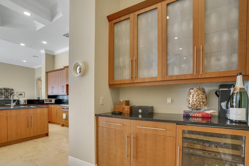 Heron Bay East 169-105 B - Residential