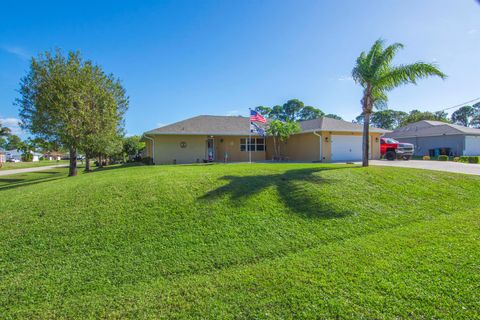 A home in Port St Lucie