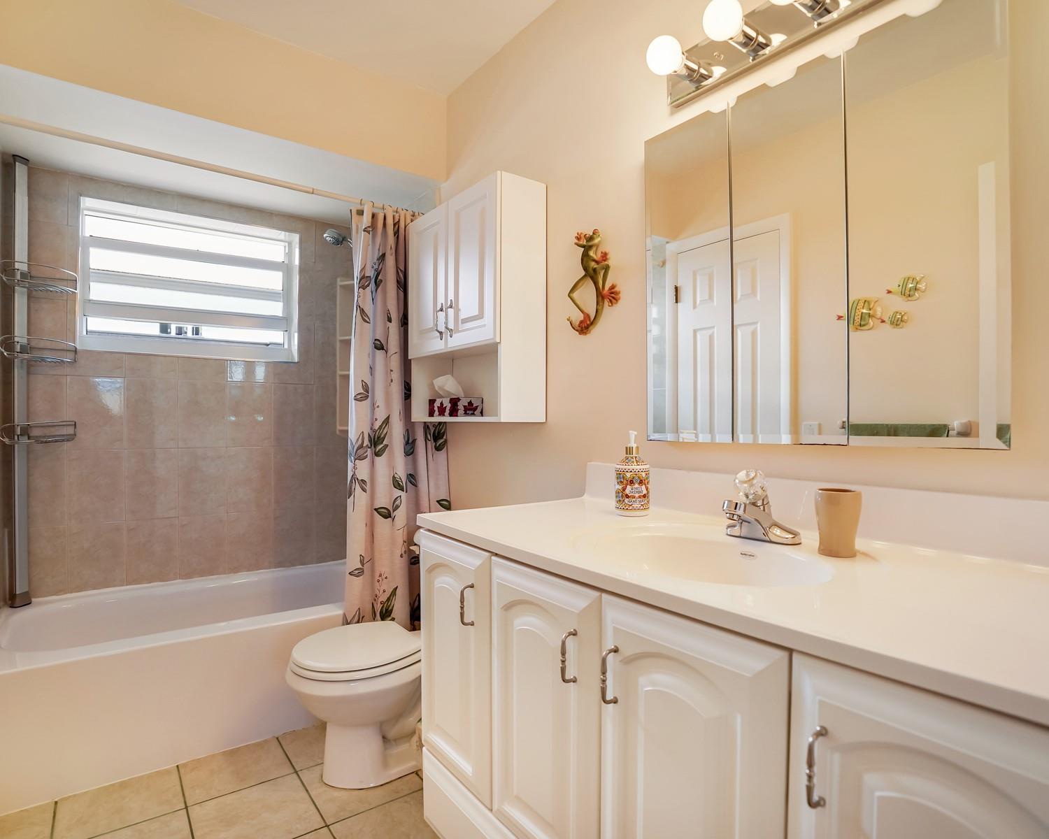 Ashley Hall Condo - Residential