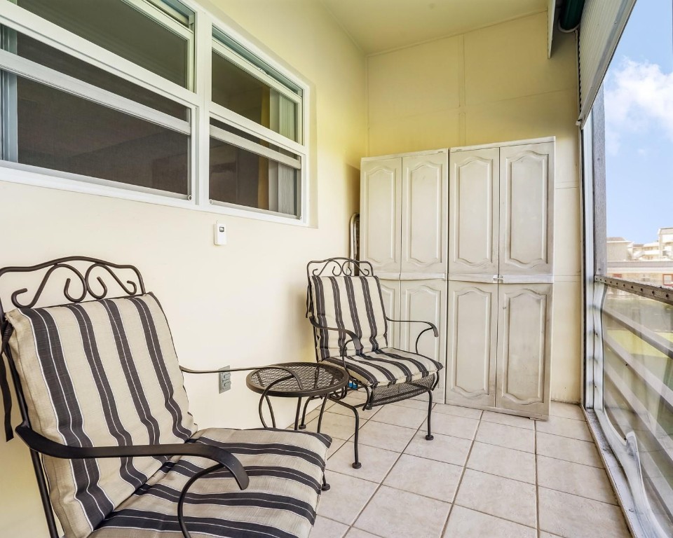 Ashley Hall Condo - Residential