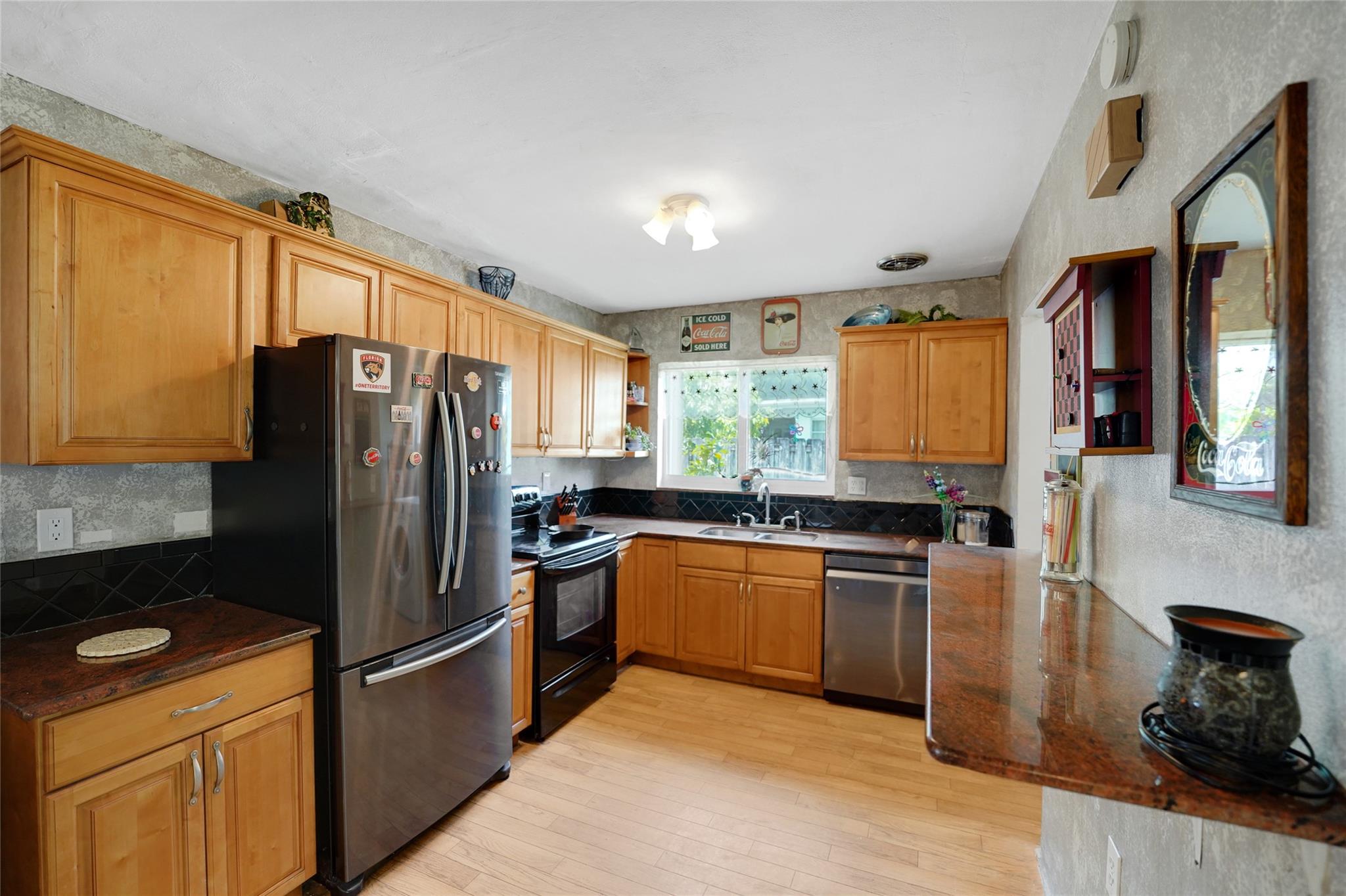 1851 SW 42nd Ter