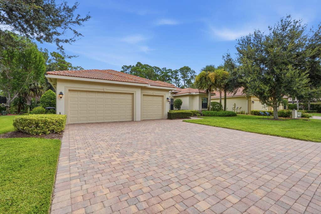 Photo of 2553 NW CRYSTAL LAKE Drive NW, Jensen Beach, FL 34957 (MLS # B26054662)