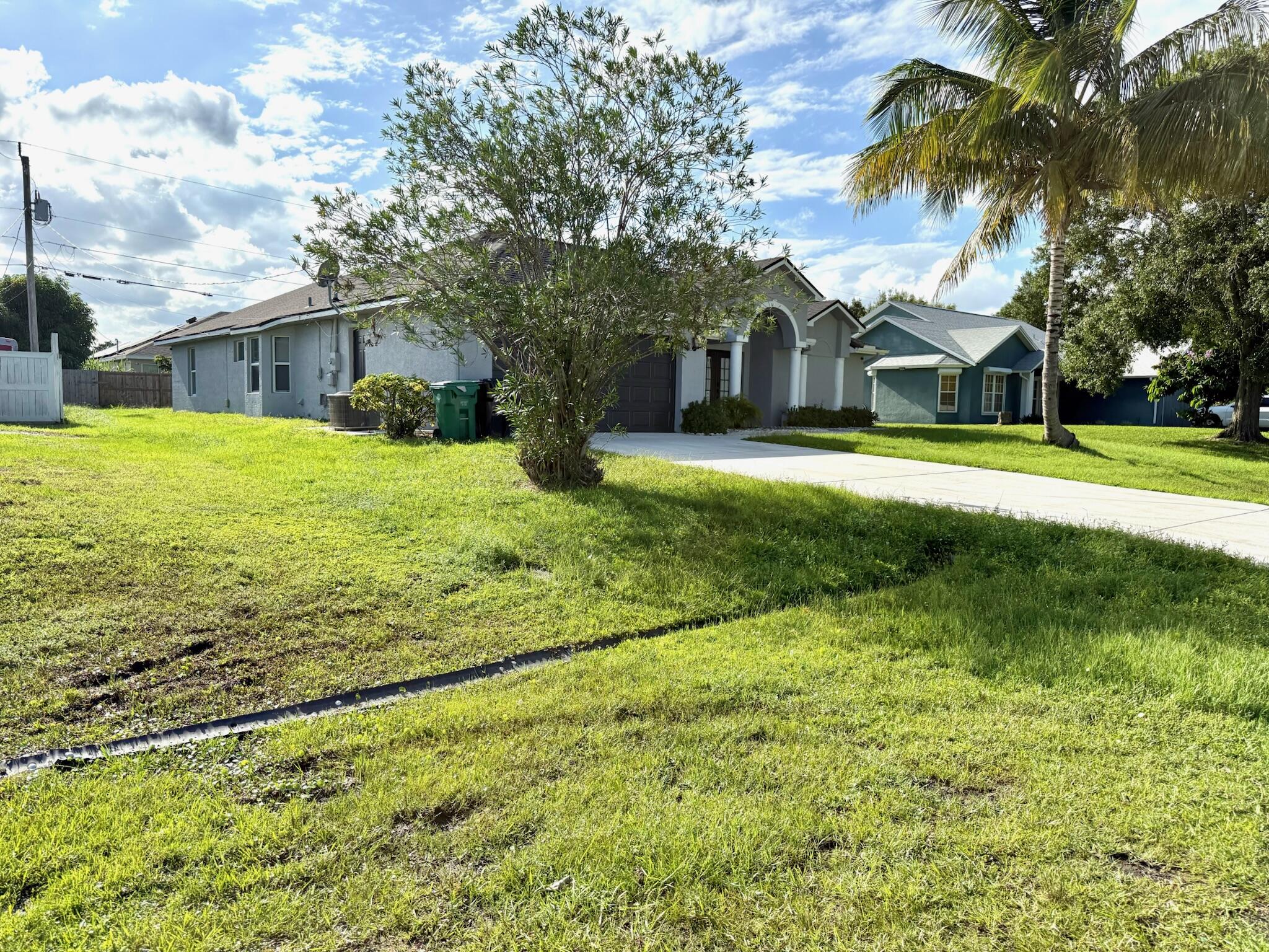 PORT ST LUCIE SECTION 19 - Residential