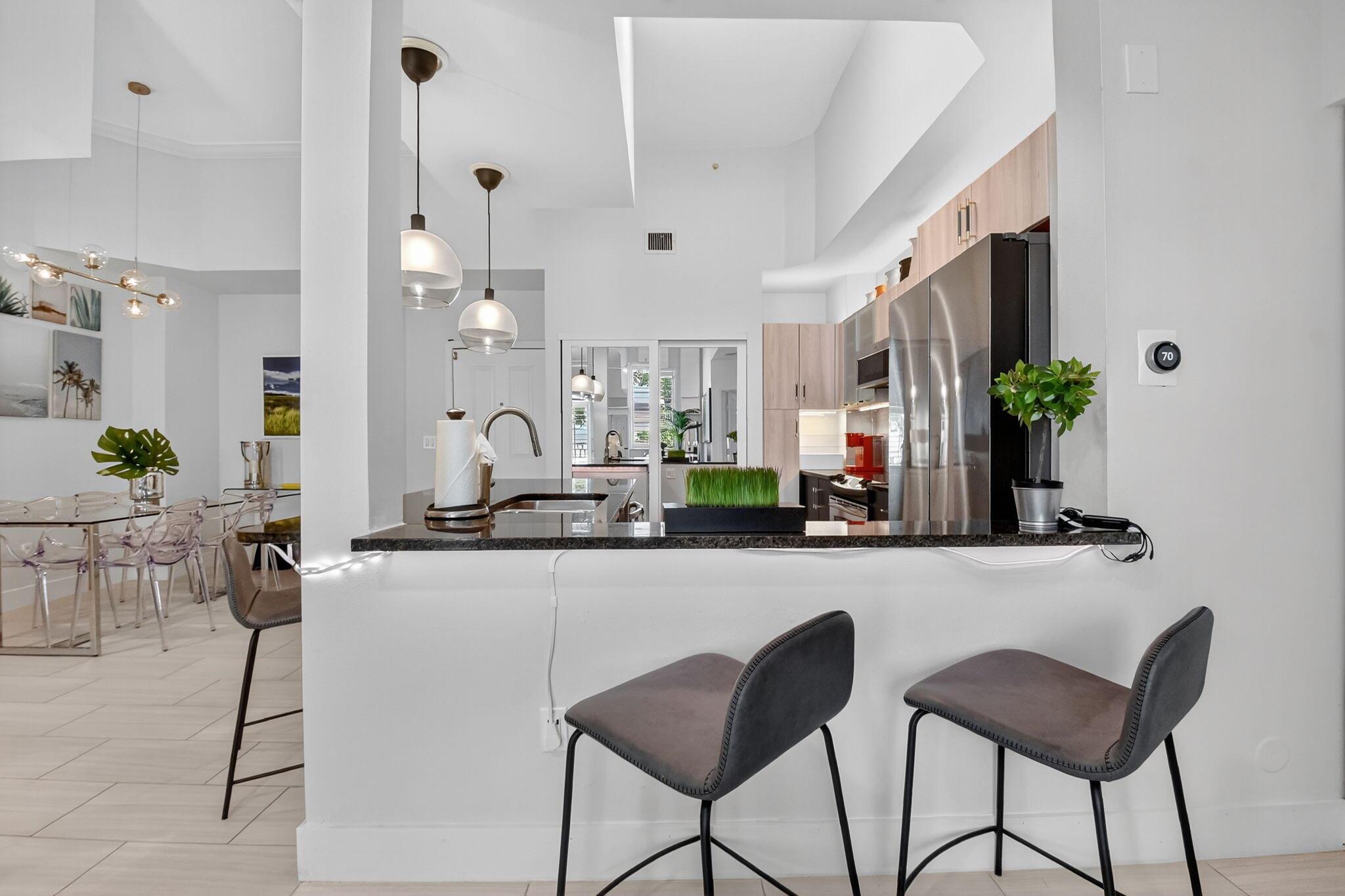 PRADO CONDO - Residential Lease