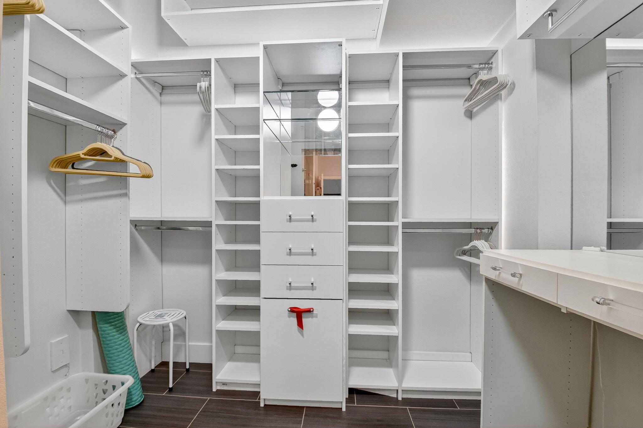 PRADO CONDO - Residential Lease