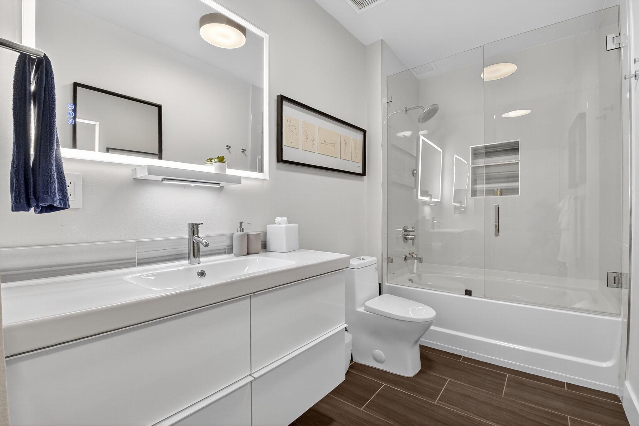 PRADO CONDO - Residential Lease