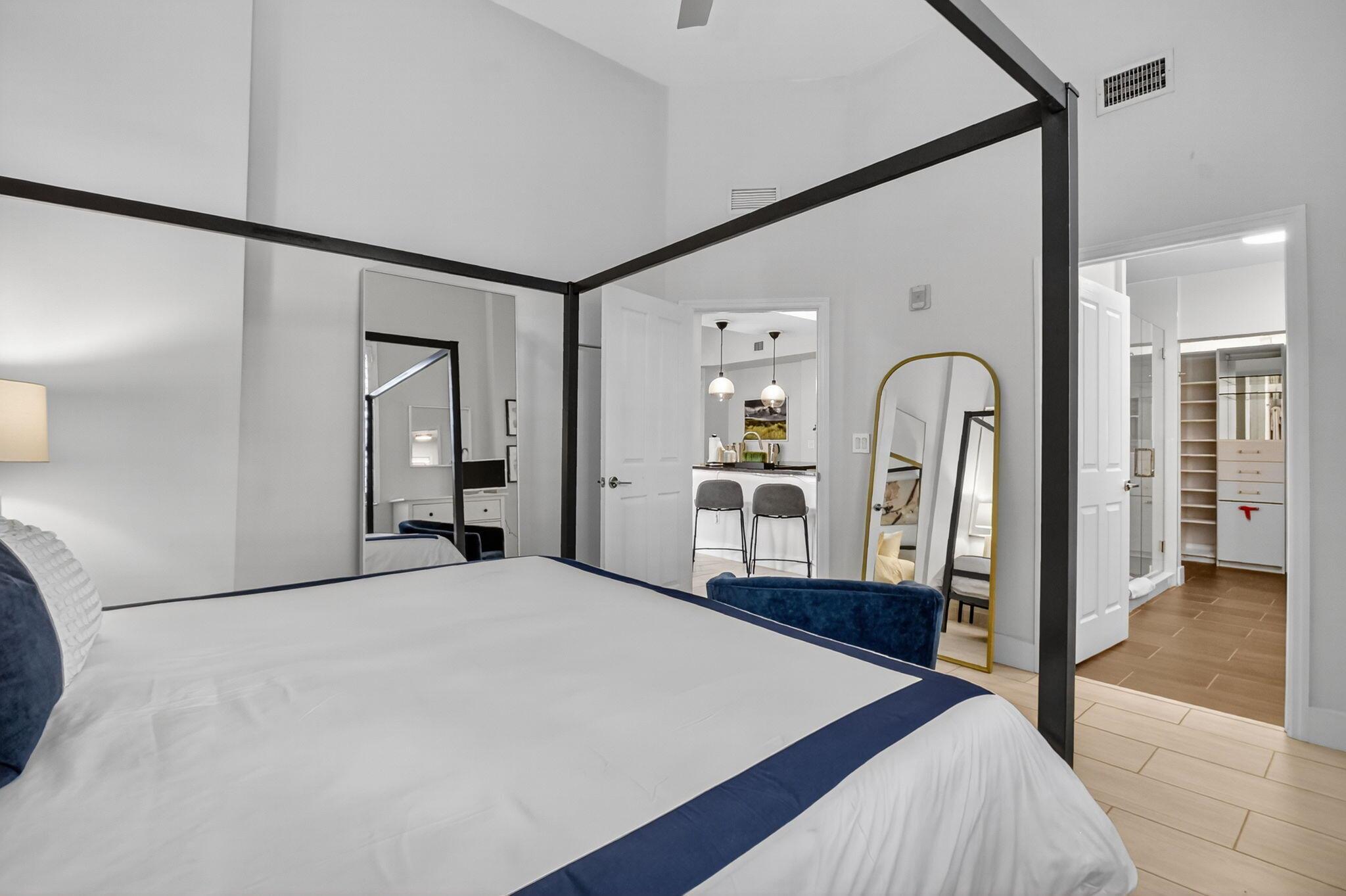 PRADO CONDO - Residential Lease