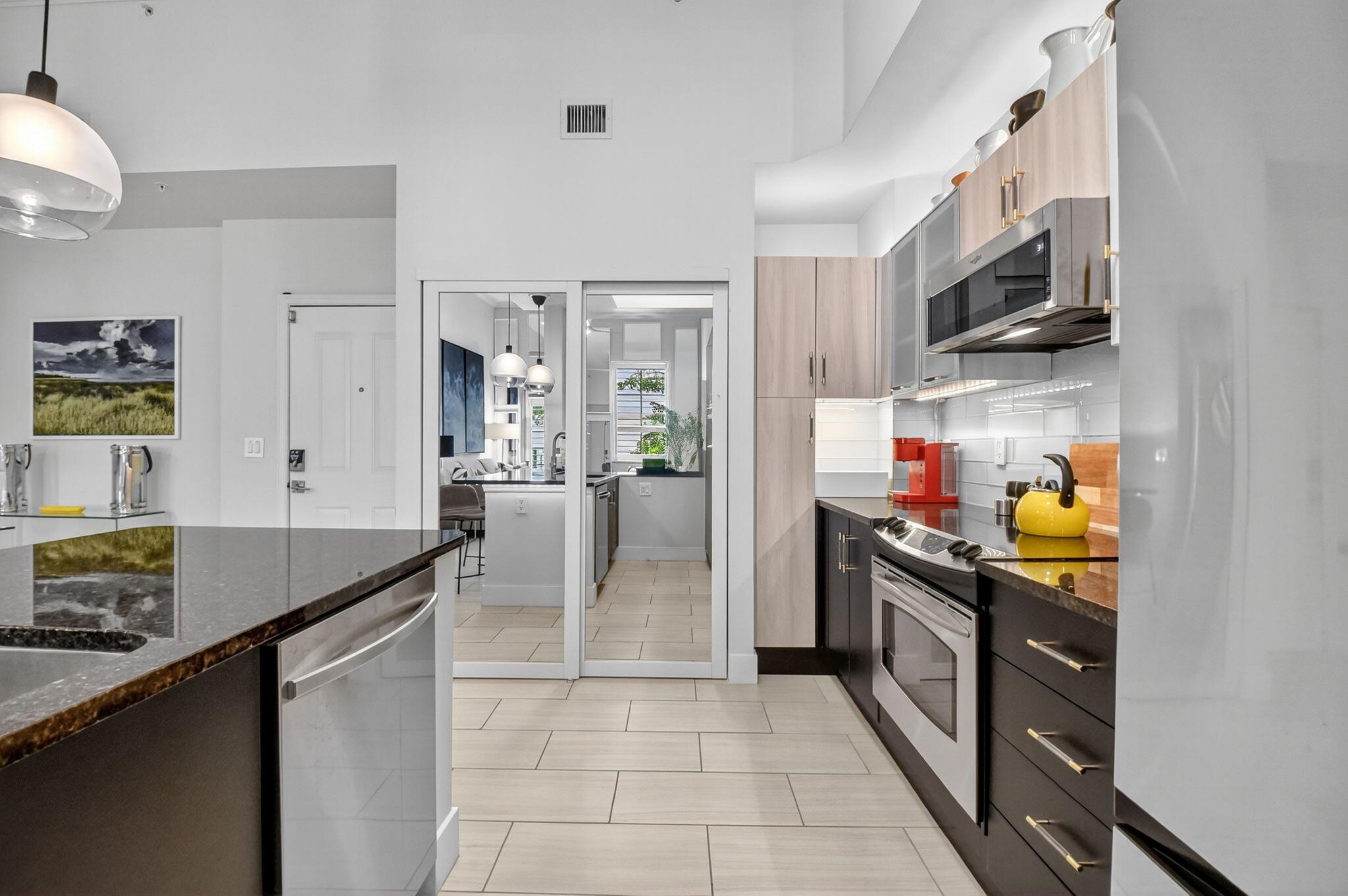 PRADO CONDO - Residential Lease