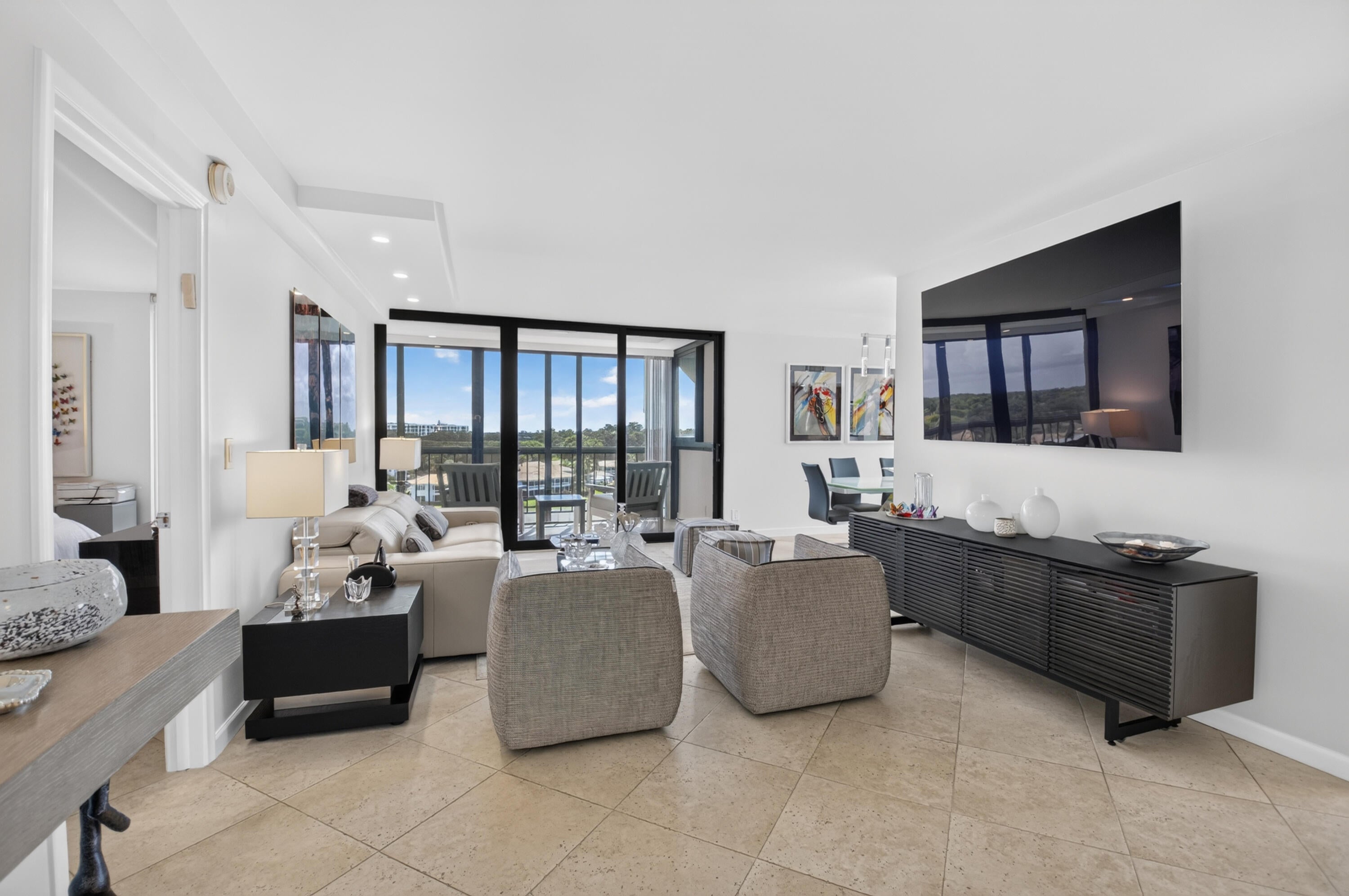 7738 Lakeside Boulevard 385