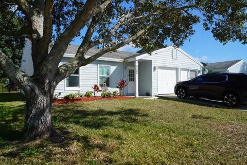 A home in Lake Worth