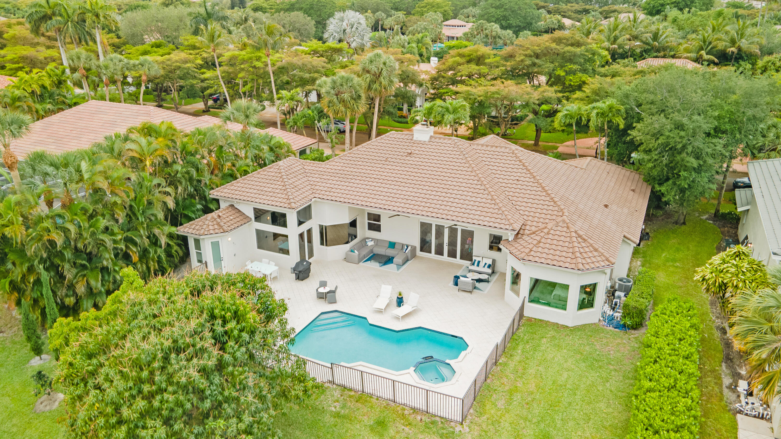 PARKSIDE - Residential