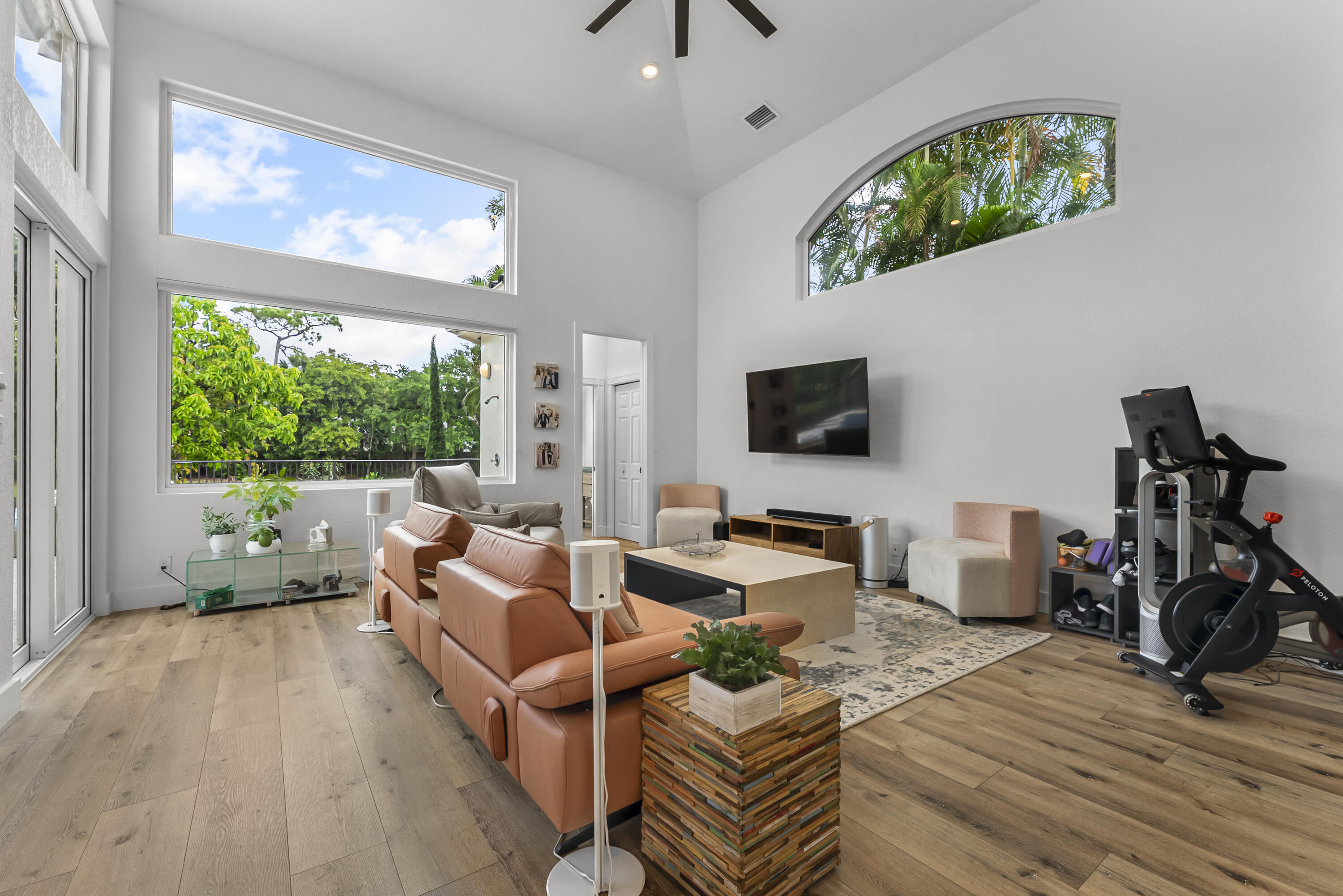 PARKSIDE - Residential