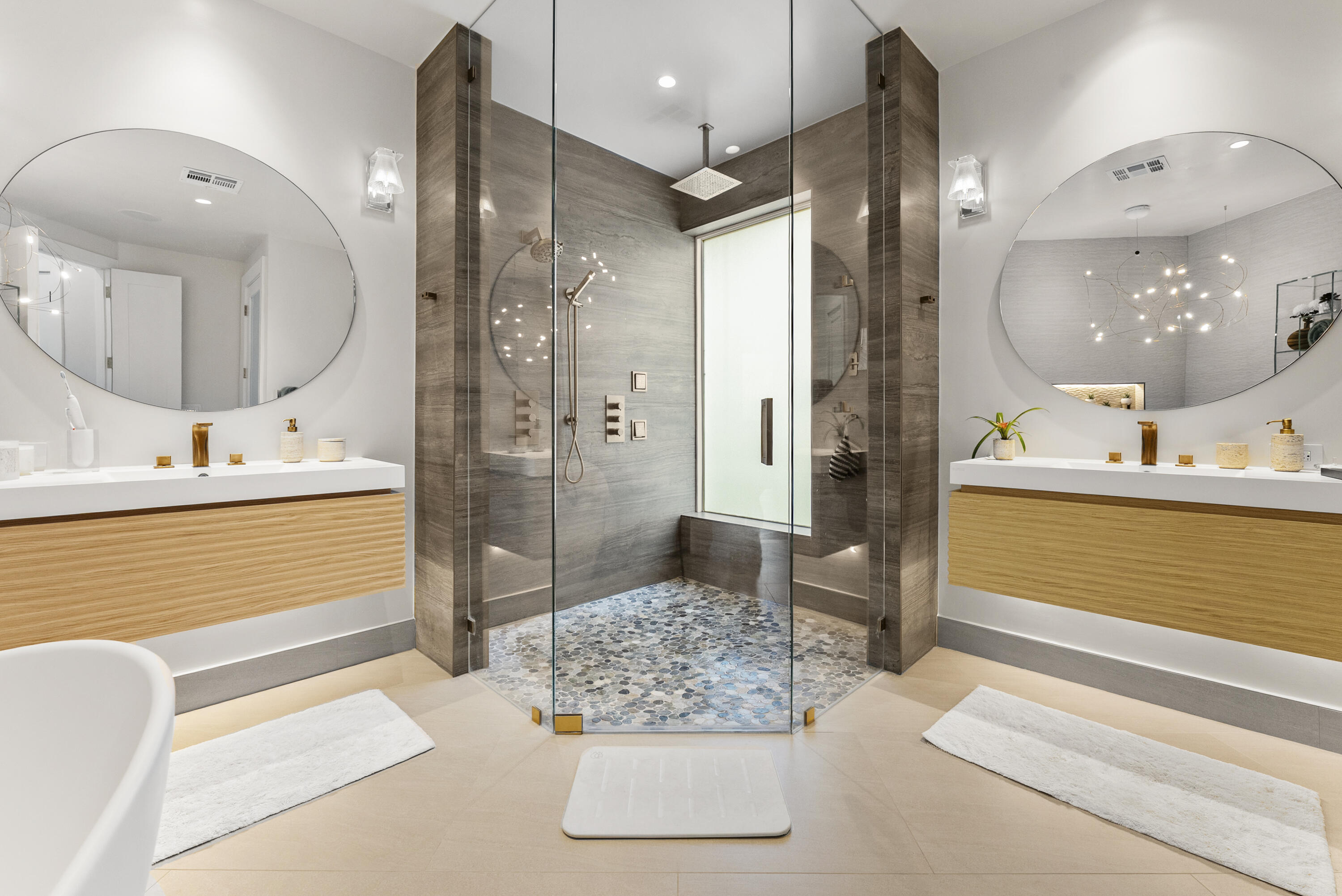 PARKSIDE - Residential