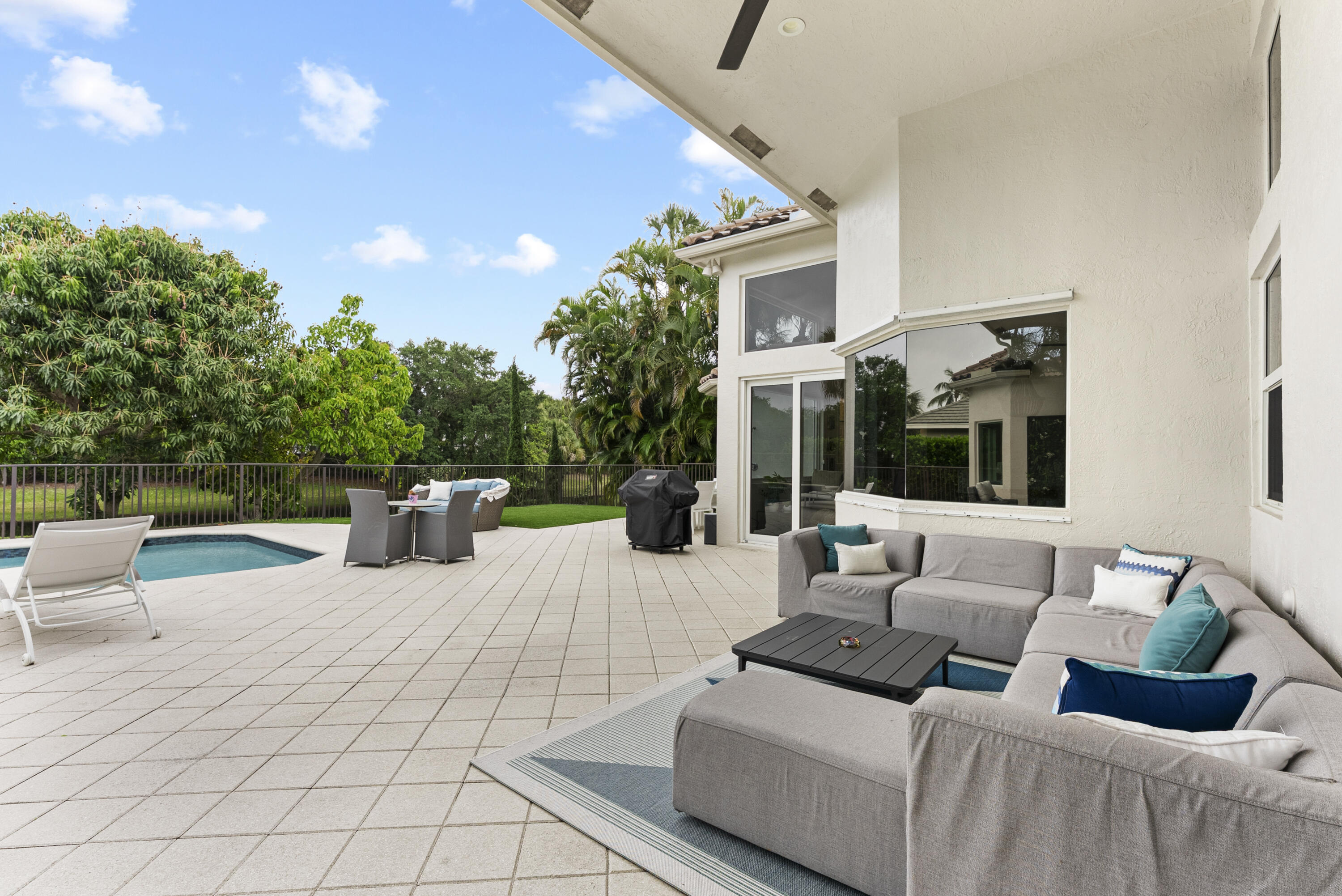 PARKSIDE - Residential