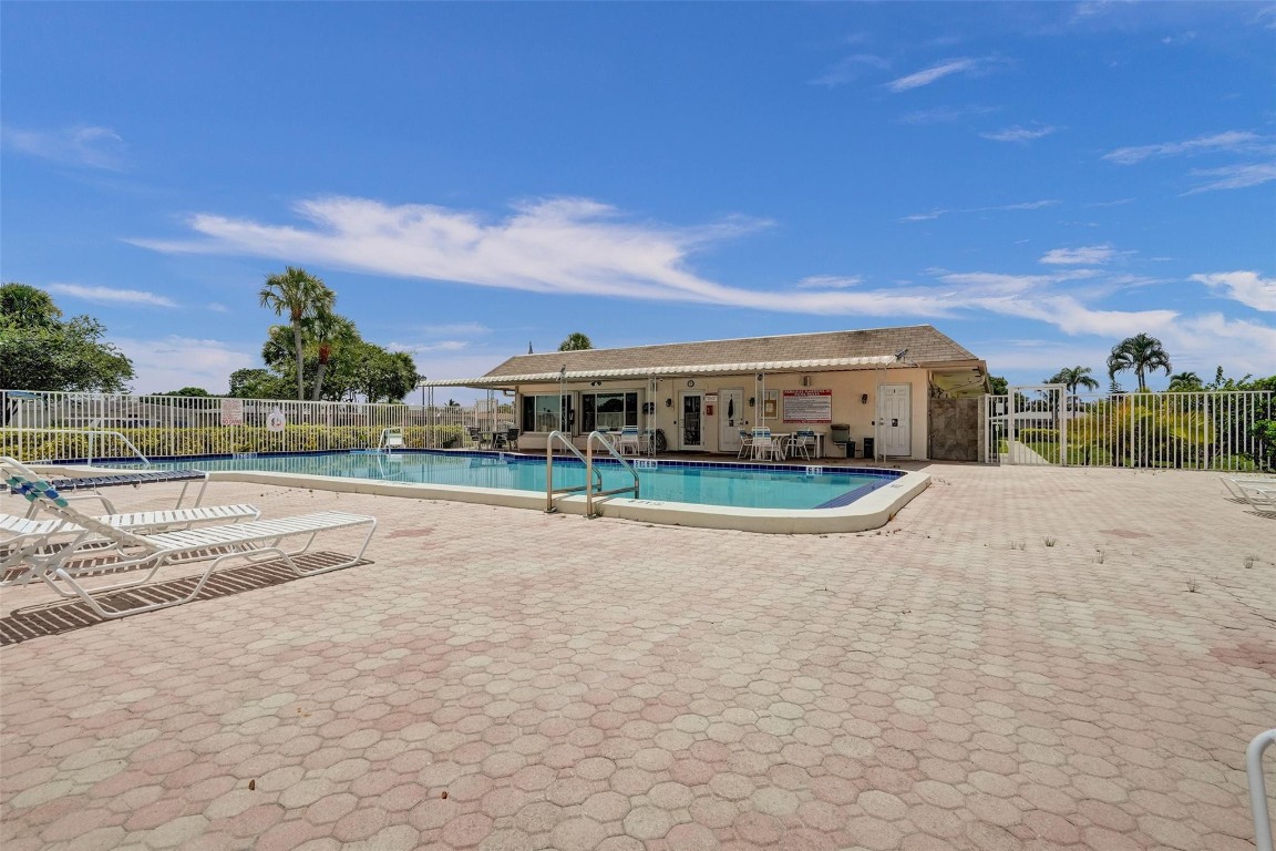 PARADISE GARDENS SECTION 2 - Residential