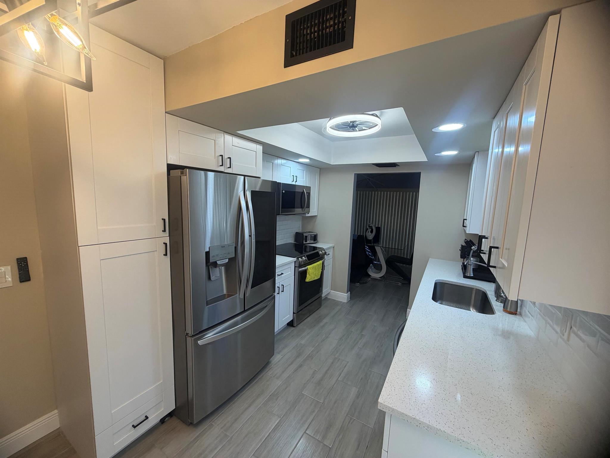 BUTTONWOOD 2 - Residential