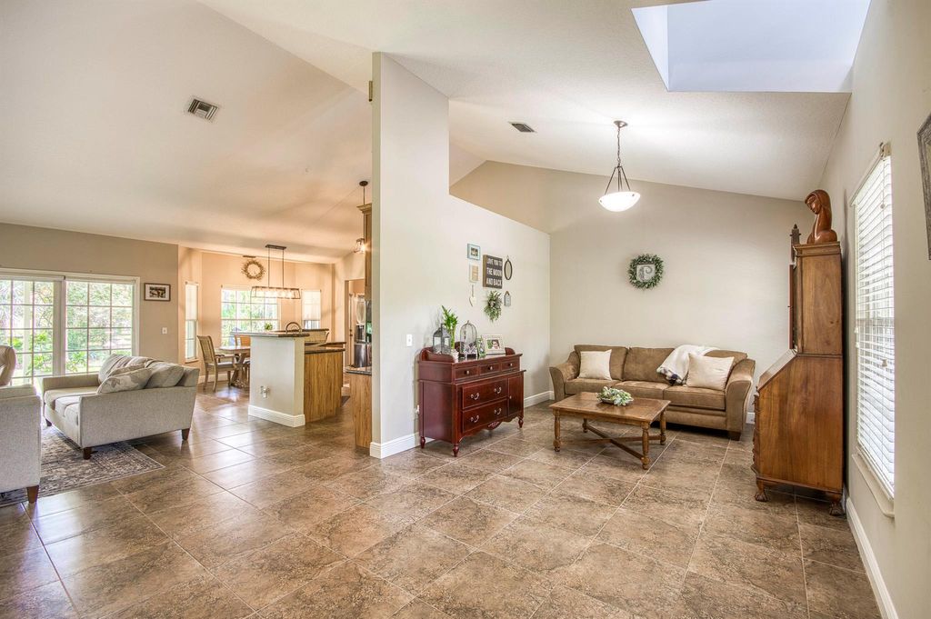 Photo of 15048 85th Road N, The Acreage, FL 33470 (MLS # R11092431)