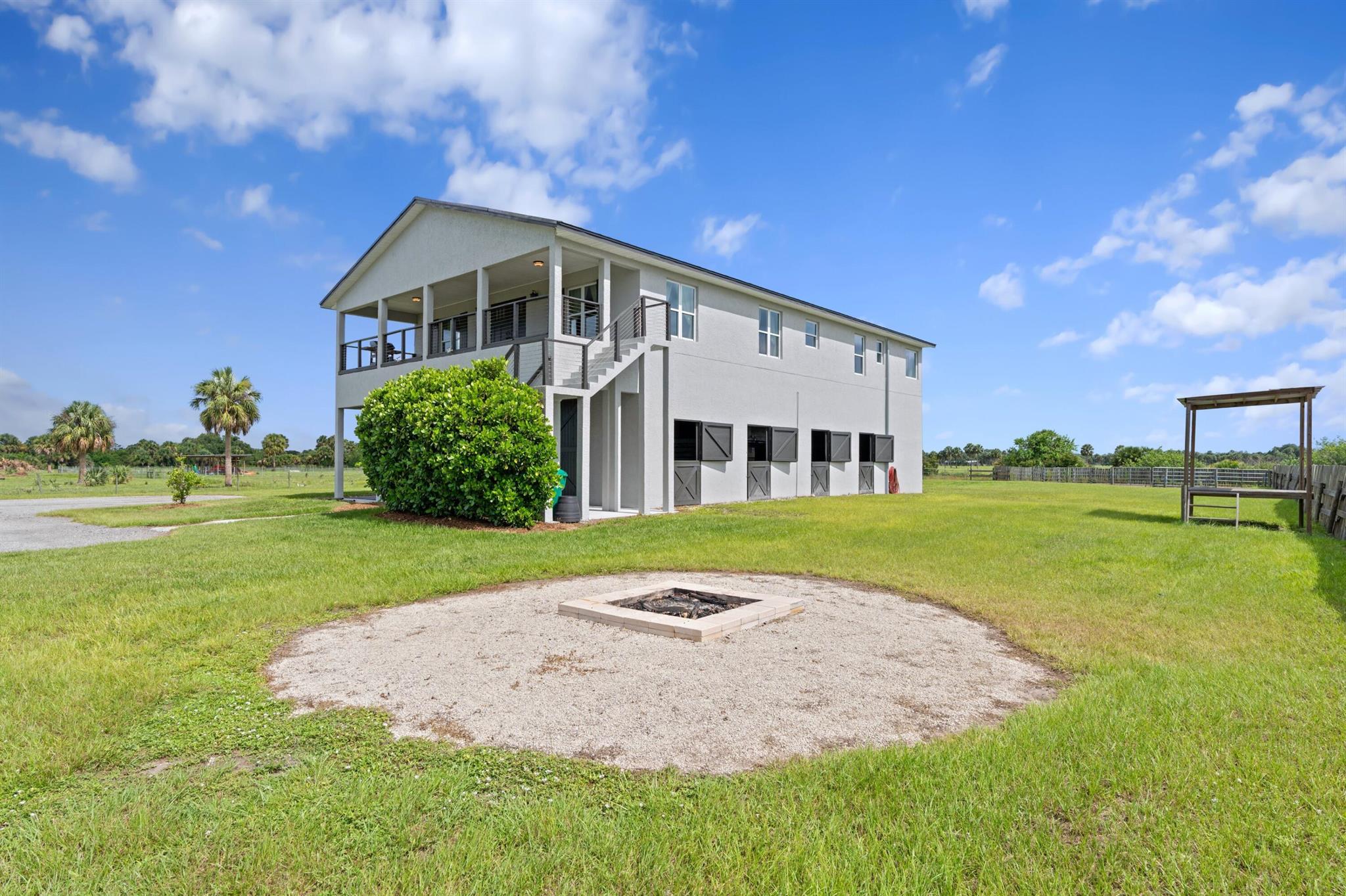 SHERMAN WOOD RANCHES - Residential