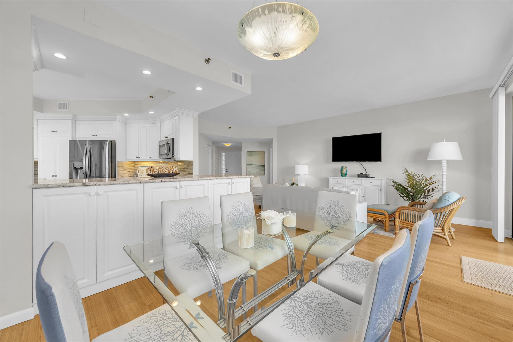 TEQUESTA COVE CONDO - Residential