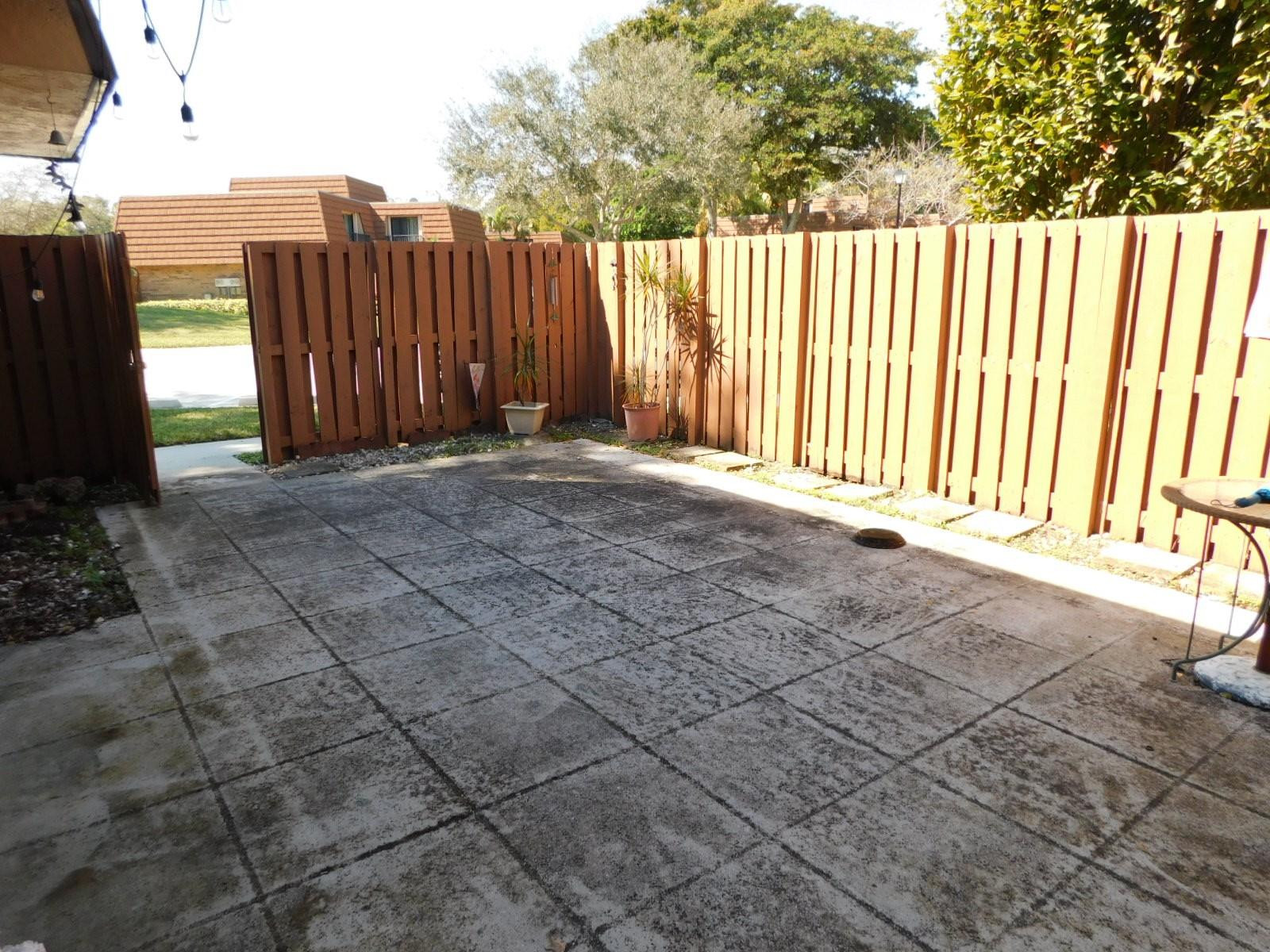 Camelot Gardens - Residential