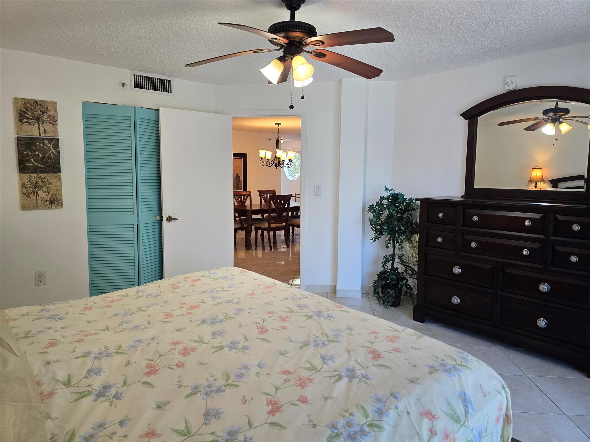17801 N Bay Rd 301