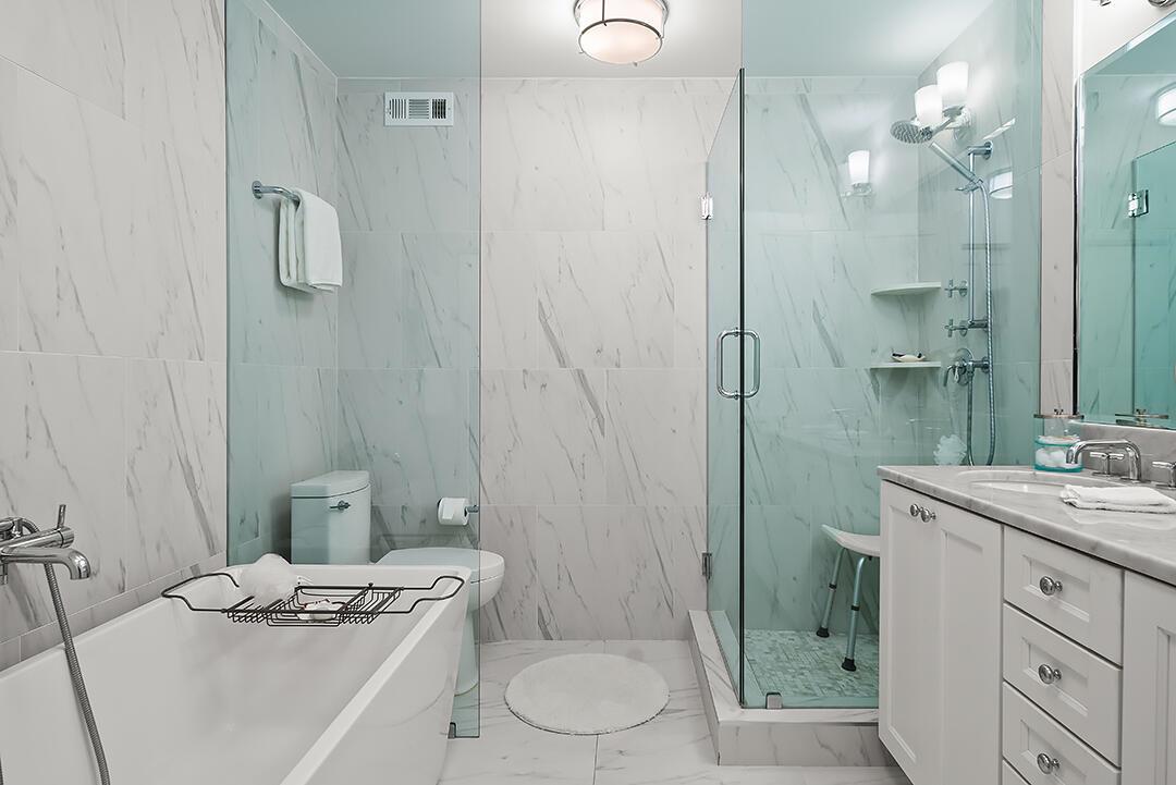 FOUR HUNDRED SO OCEAN BLV - Residential