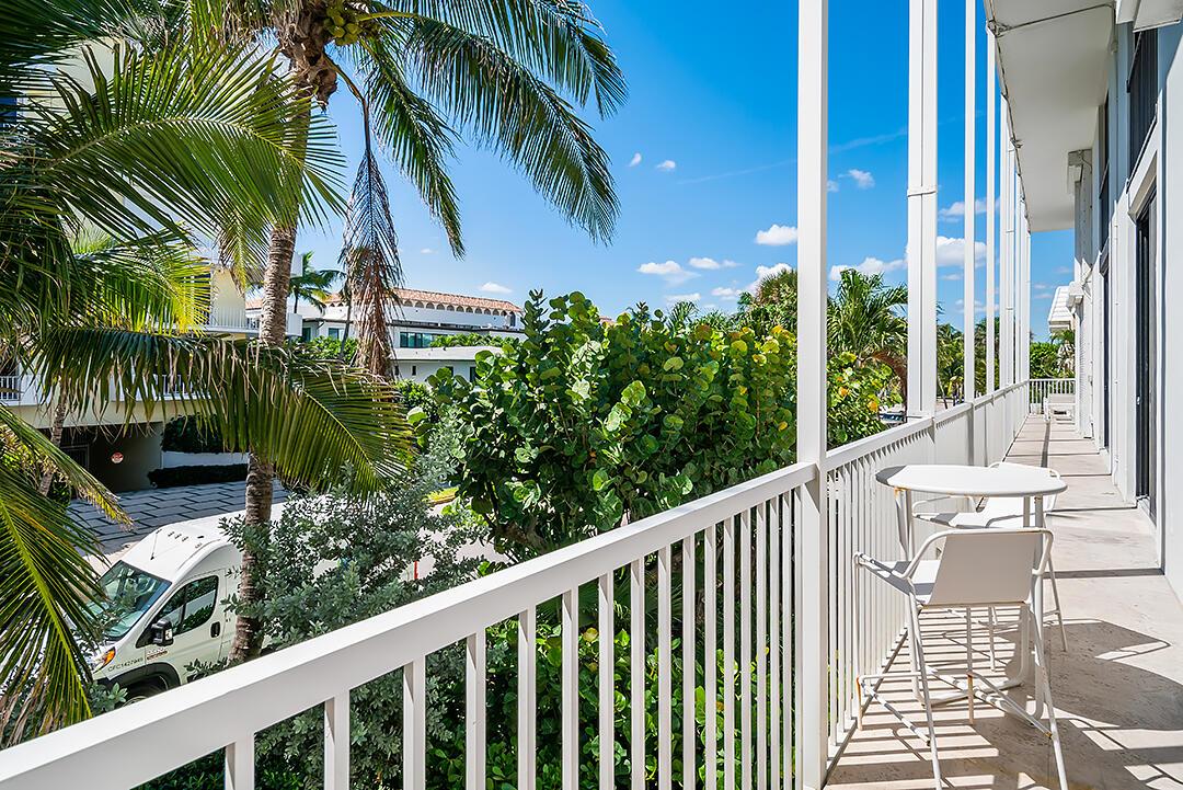 FOUR HUNDRED SO OCEAN BLV - Residential