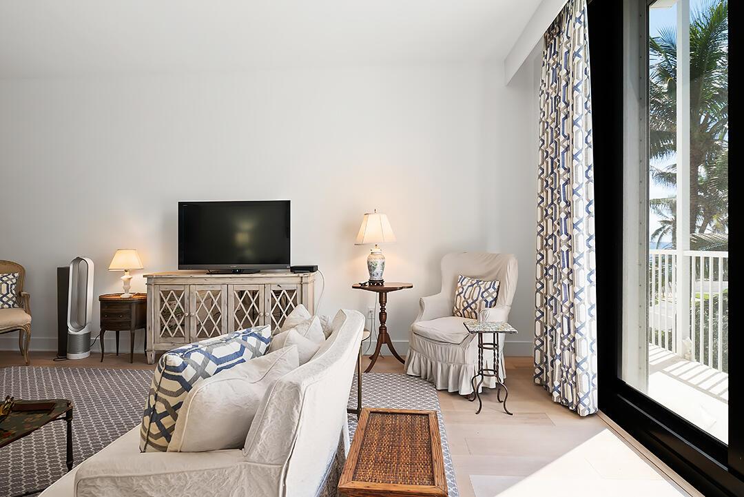 FOUR HUNDRED SO OCEAN BLV - Residential