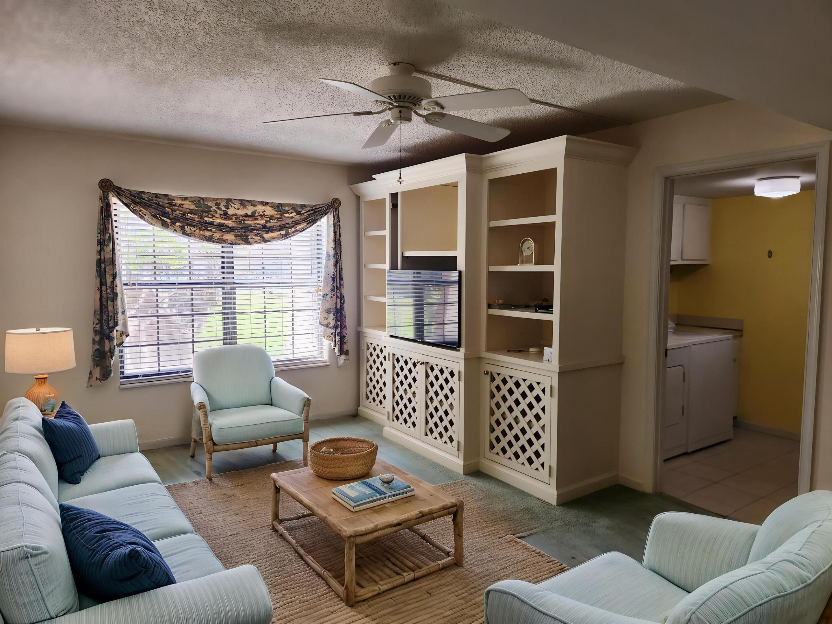 Tarpon Bay Yacht Club - Residential