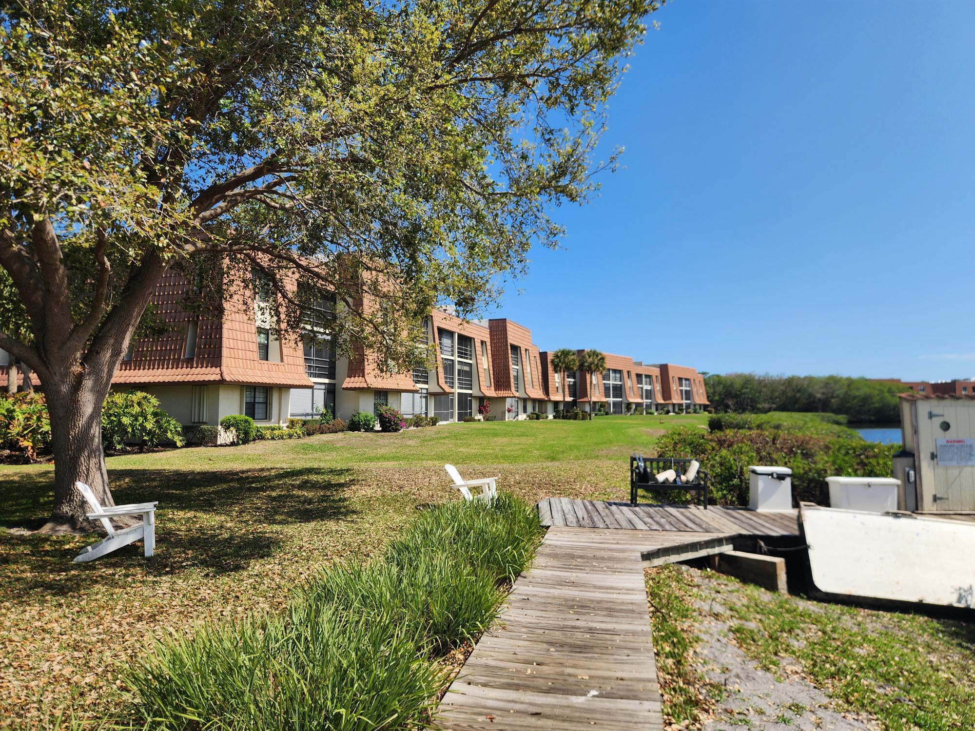 Tarpon Bay Yacht Club - Residential