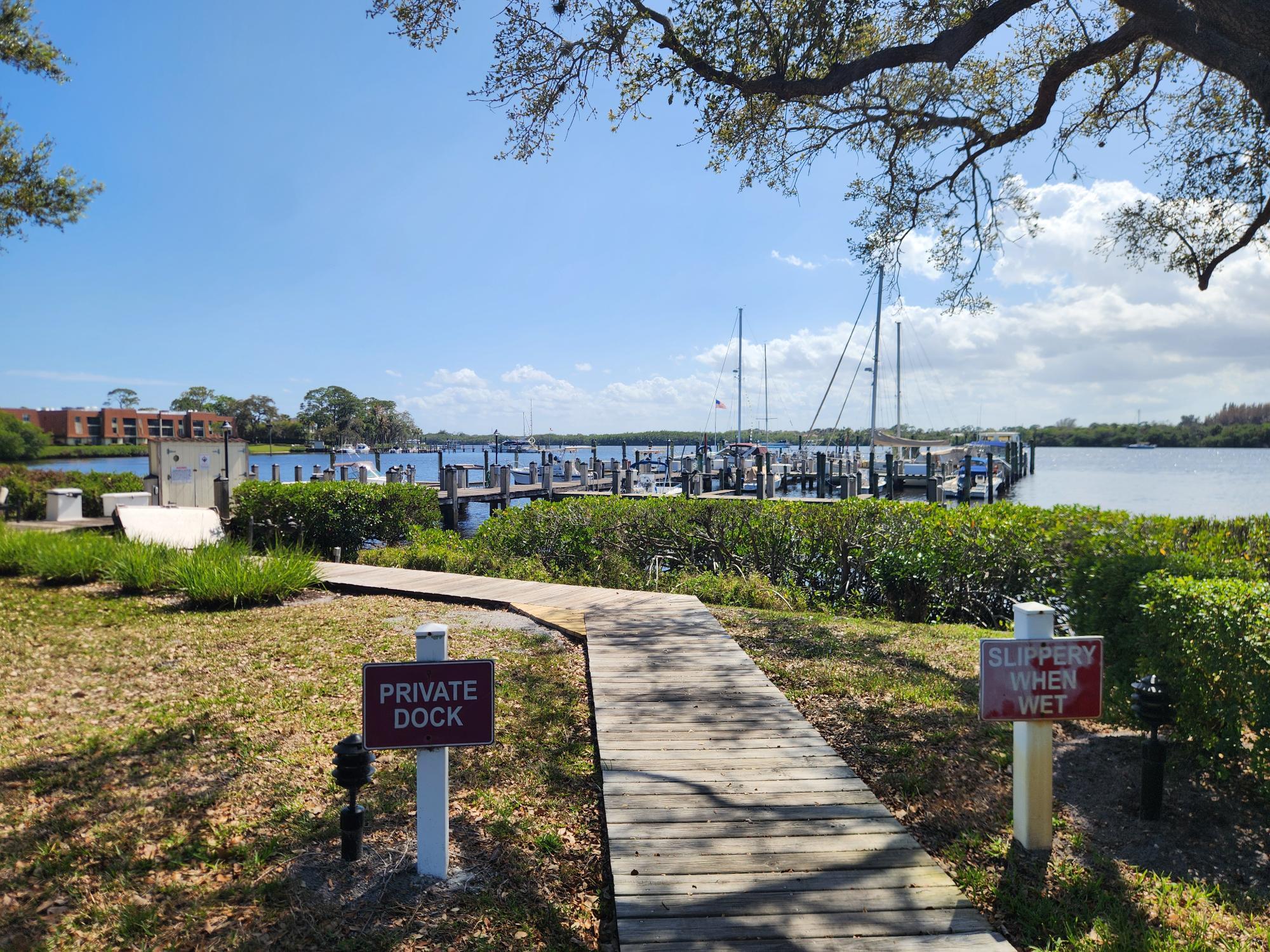 Tarpon Bay Yacht Club - Residential