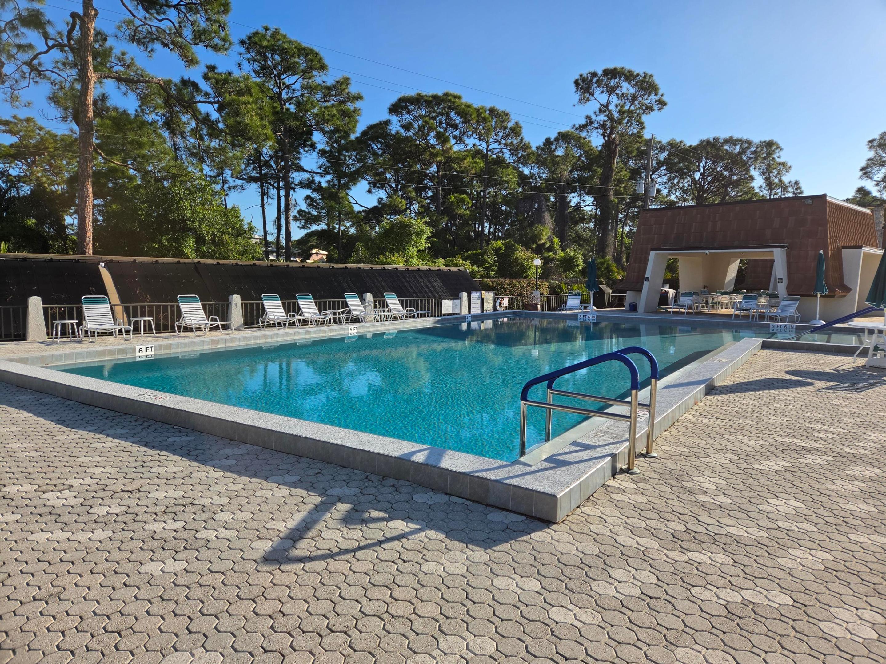 Tarpon Bay Yacht Club - Residential