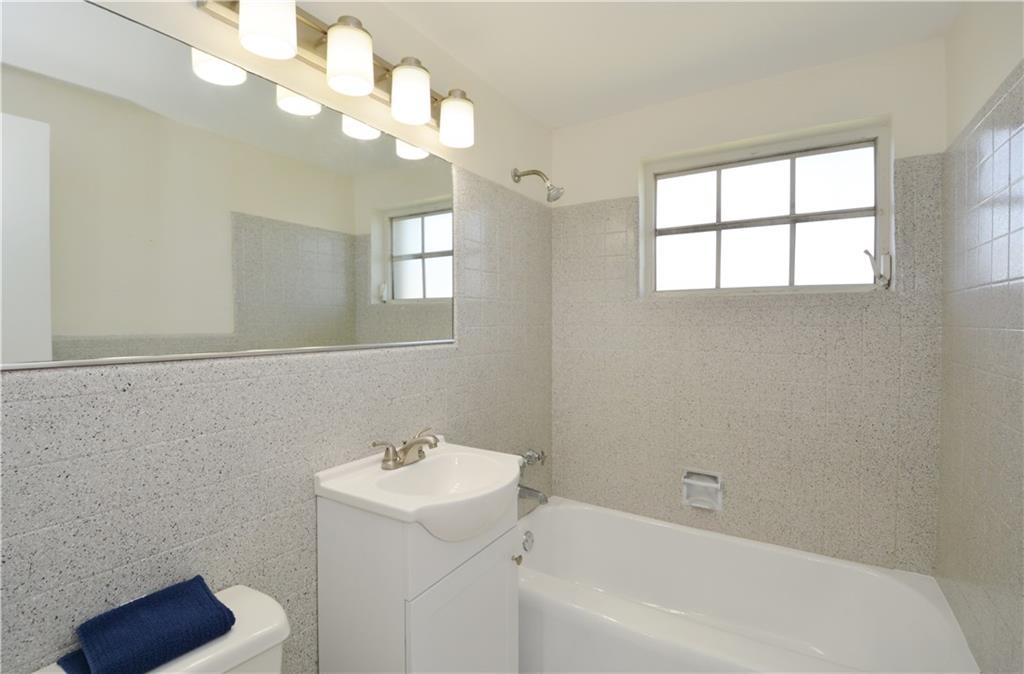 Lauderdale Isles - Residential