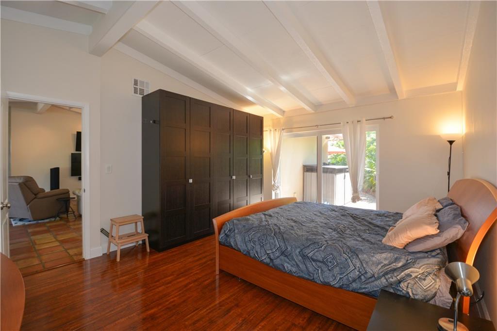 Lauderdale Isles - Residential