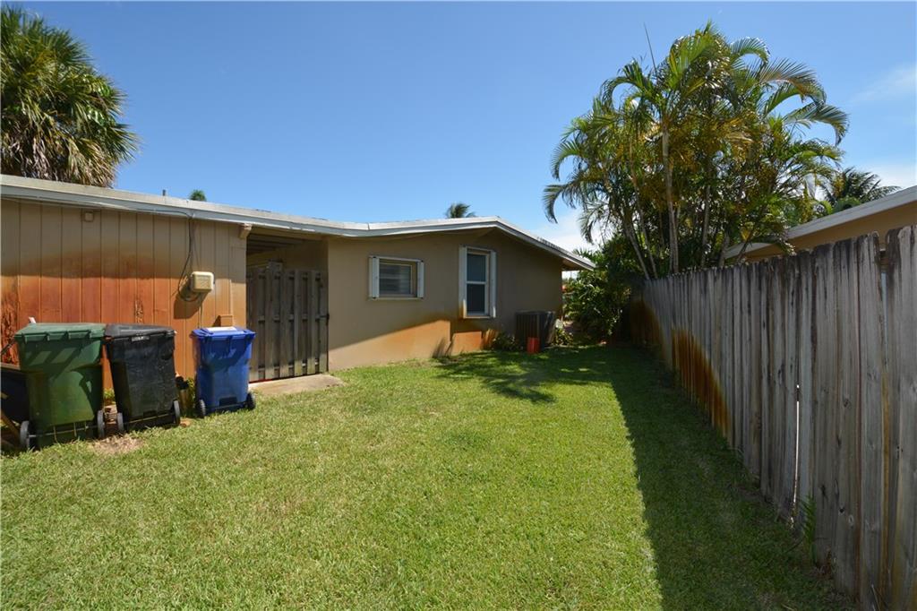 Lauderdale Isles - Residential