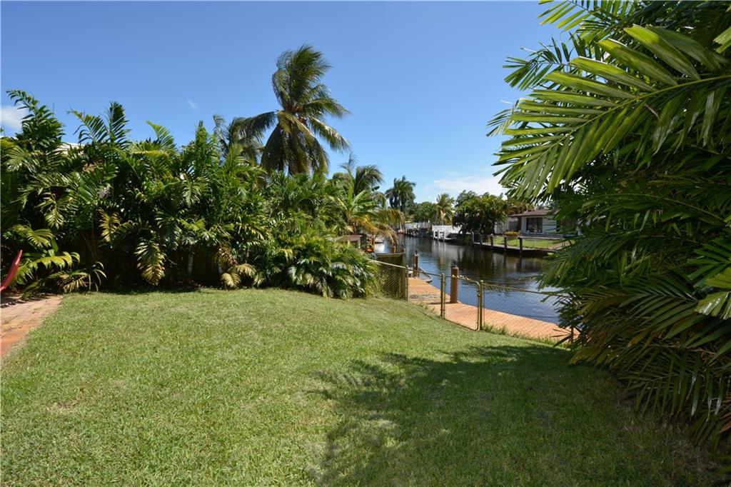 Lauderdale Isles - Residential