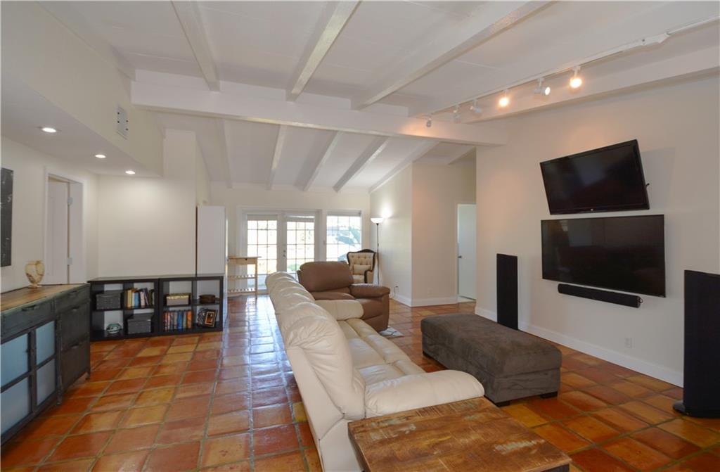 Lauderdale Isles - Residential