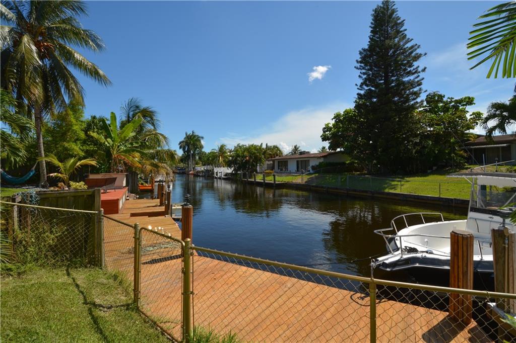 Lauderdale Isles - Residential