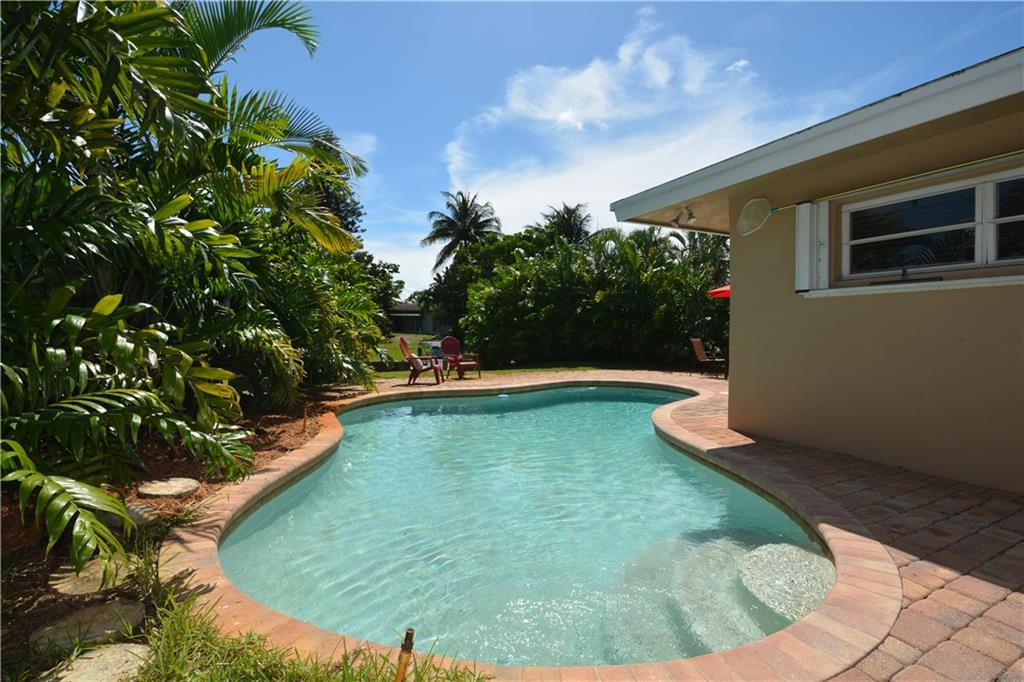 Lauderdale Isles - Residential