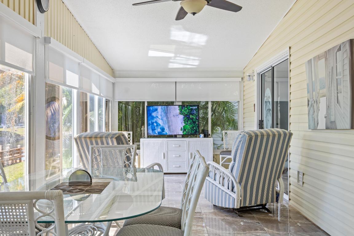 TALLOWWOOD ISLE - Residential