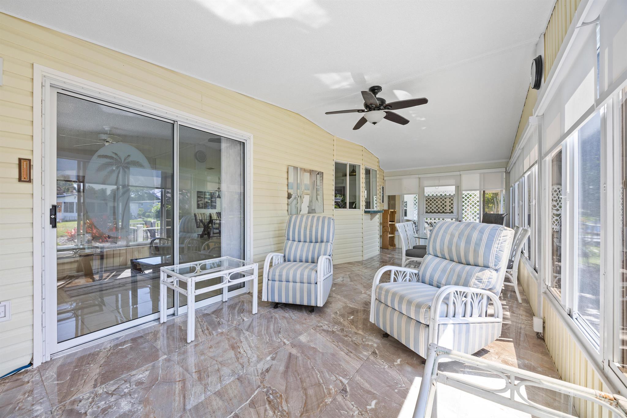 TALLOWWOOD ISLE - Residential