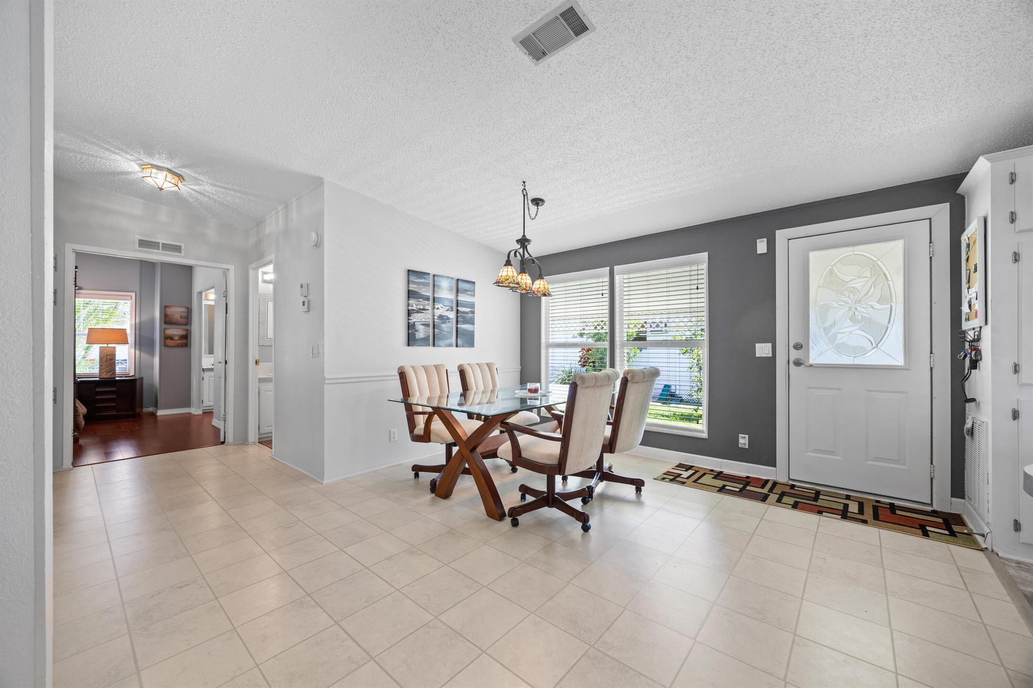 TALLOWWOOD ISLE - Residential