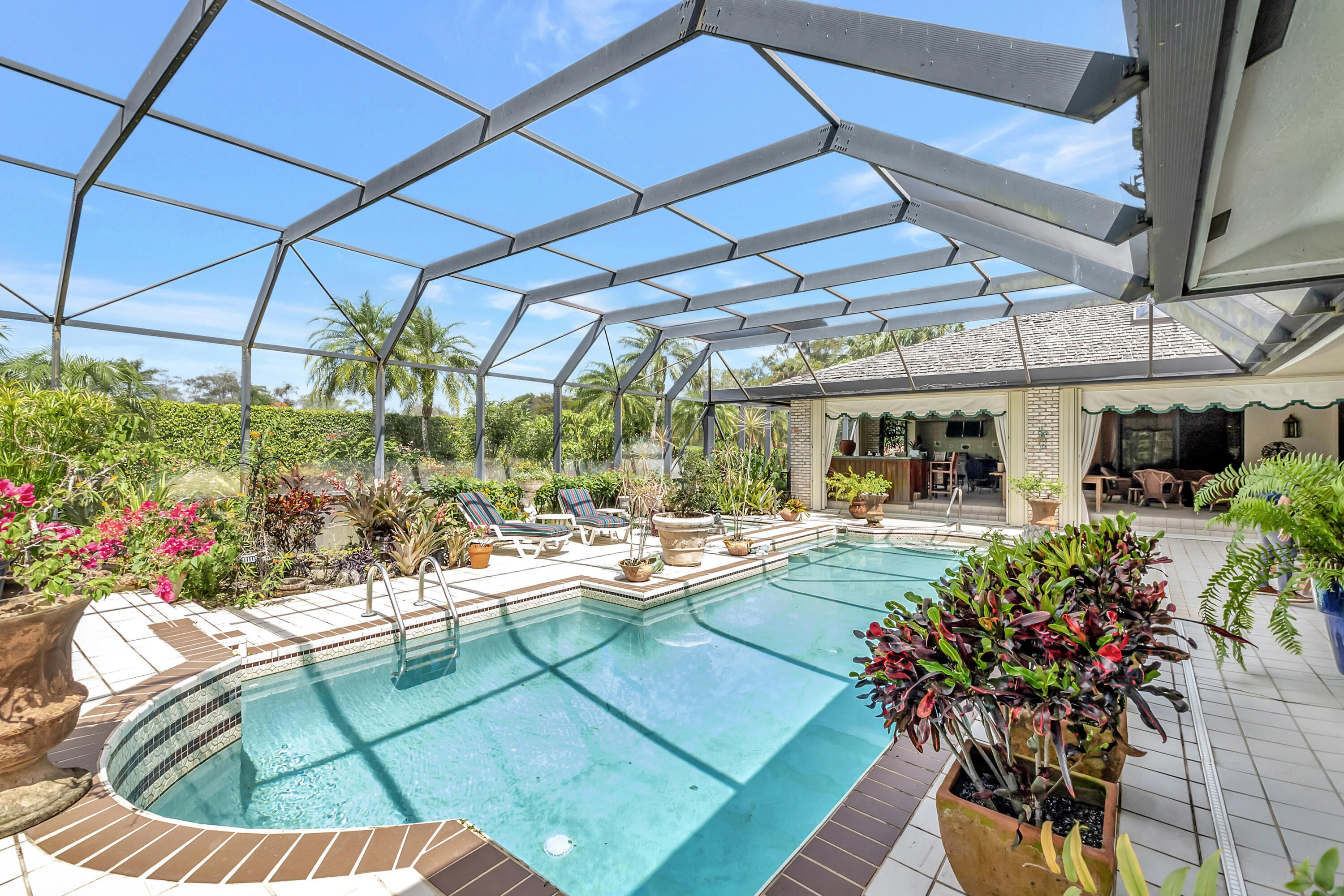 MAIDSTONE - Residential