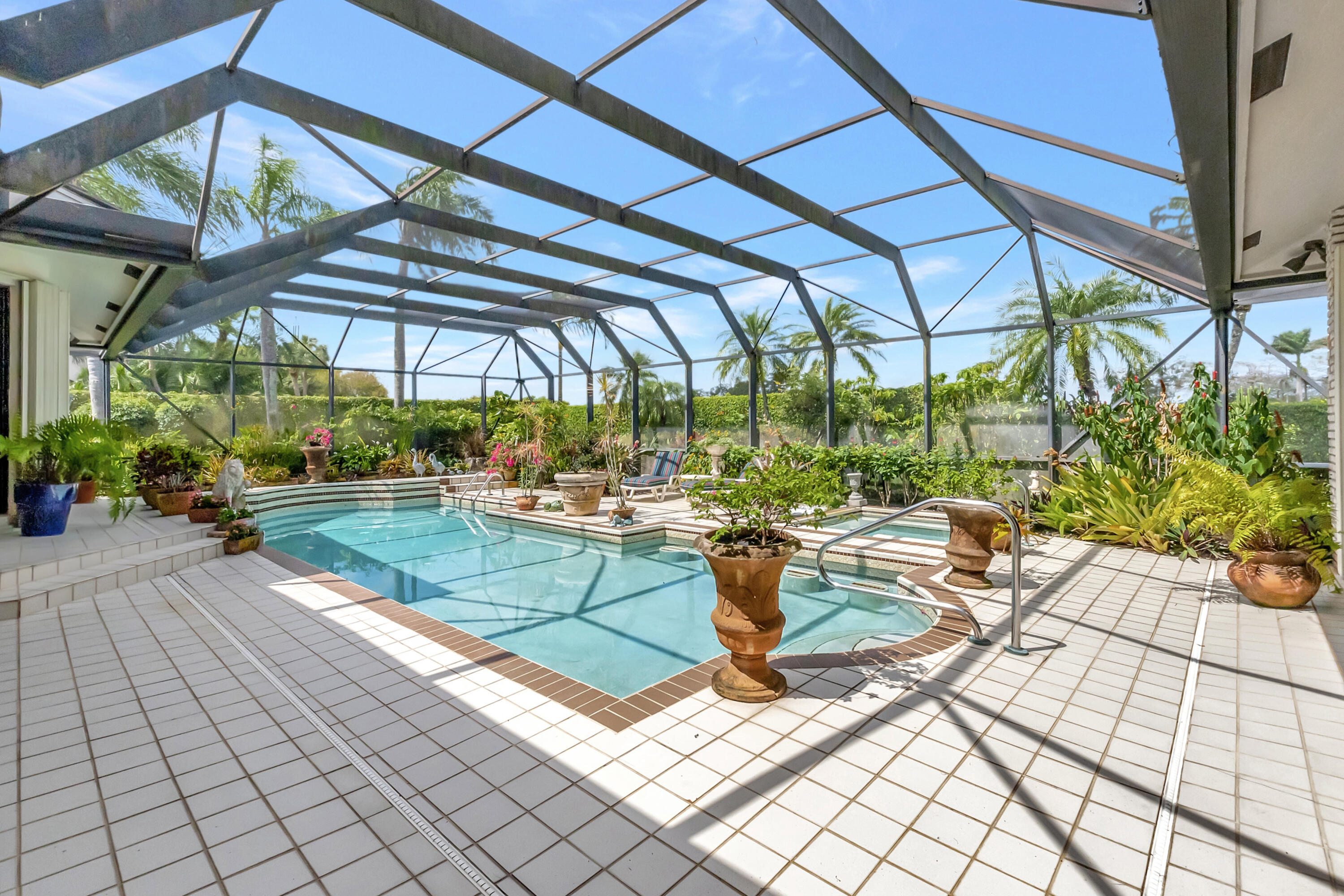 MAIDSTONE - Residential